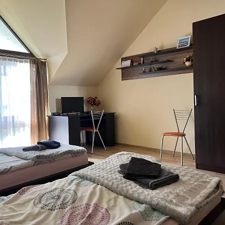 Orle Gniazdo Daire *